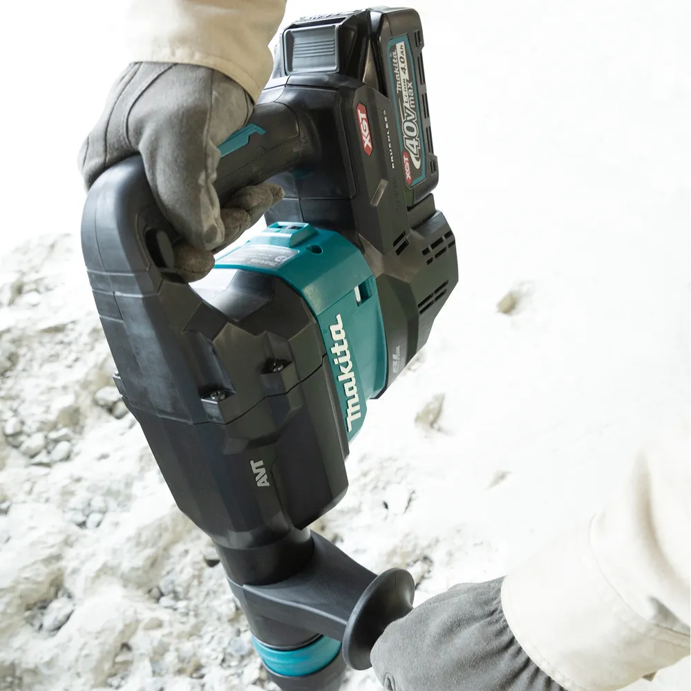 Makita cordless demolition hammer HM001GZ02, without battery and charger