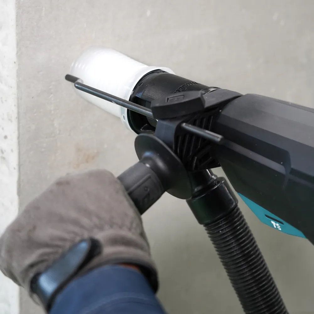 Makita hammer drill HR2670