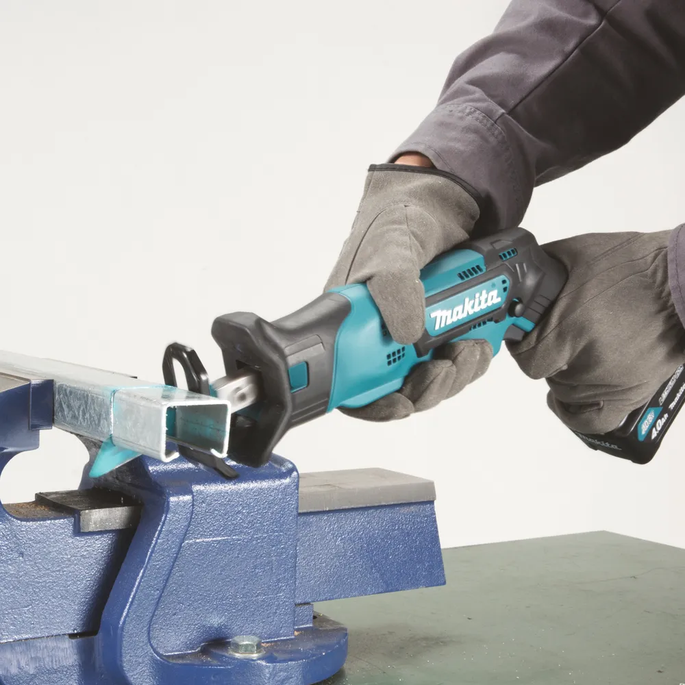 Makita battery universal saw JR105DZ, without battery and charger