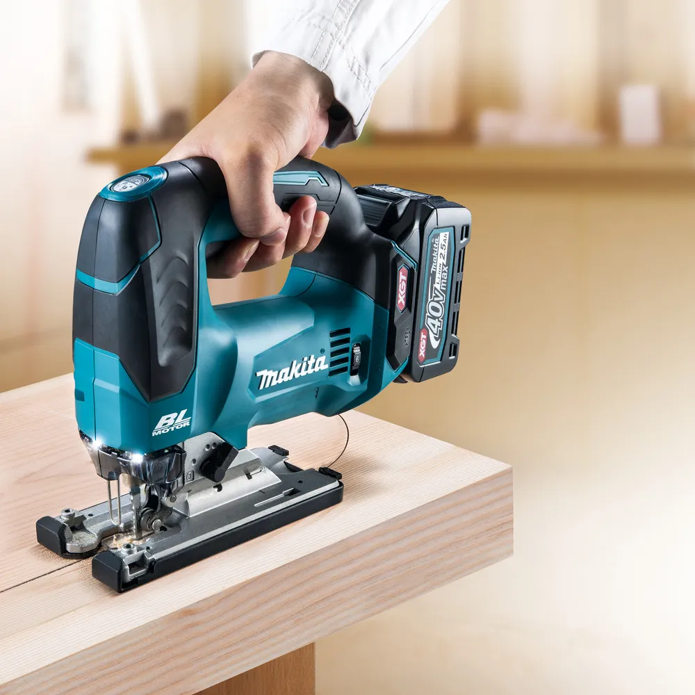 Makita cordless jigsaw JV002GZ, without battery and charger
