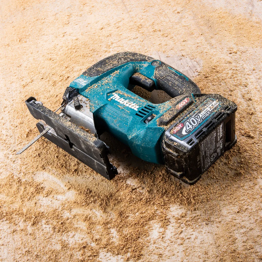 Makita cordless jigsaw JV002GZ, without battery and charger