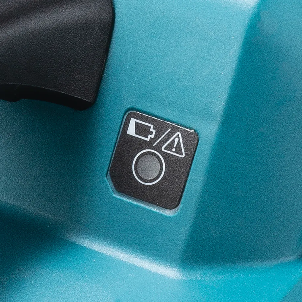 Makita akumuruniiduk LM004GM103, XGT pildil on näha laadimisindikaatori nupp.