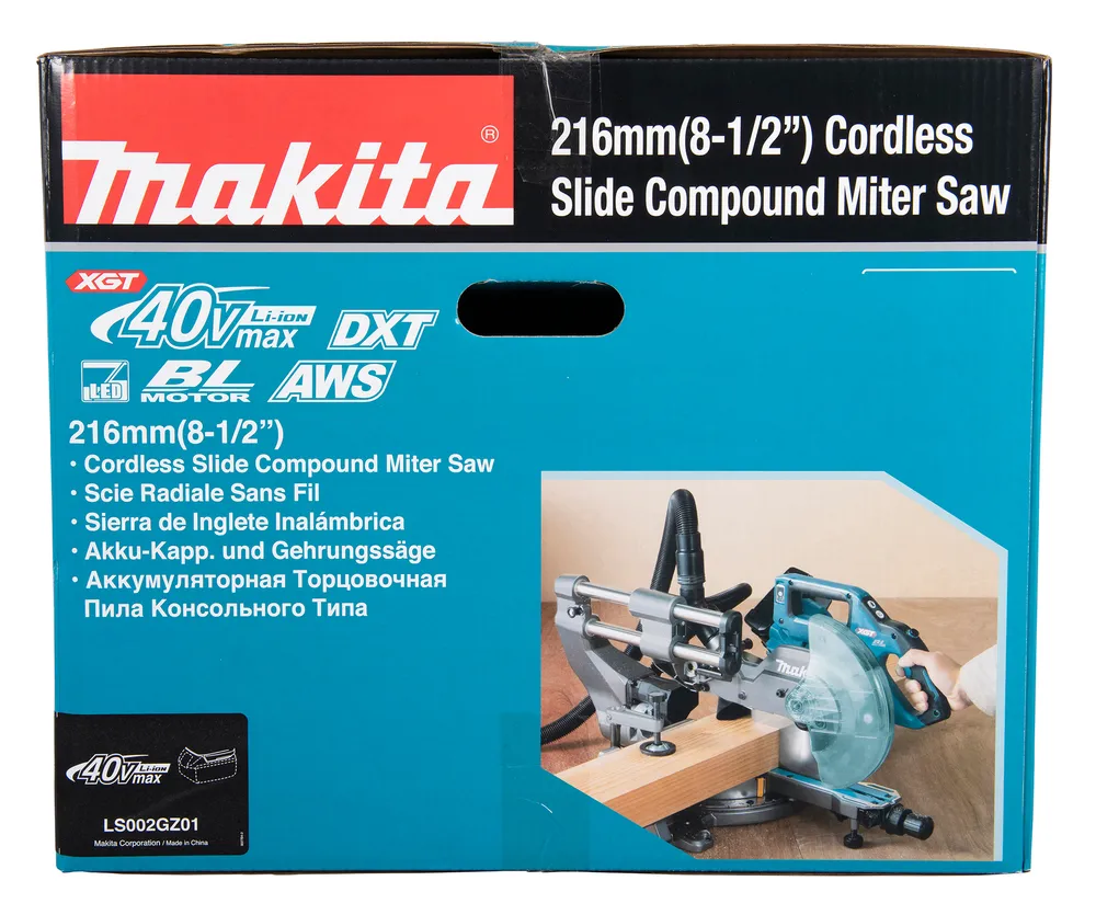Pildil on Makita akuga tükeldus- ja nurksaag, mida kasutatakse puidu lõikamiseks.