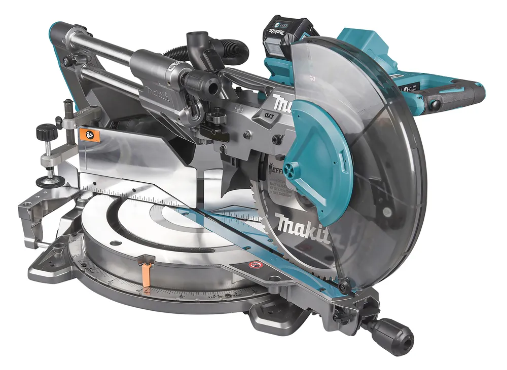 Pildil on Makita akuga tükeldus- ja nurksaag LS003GZ01, mida on kujutatud ilma aku ja laadijata.