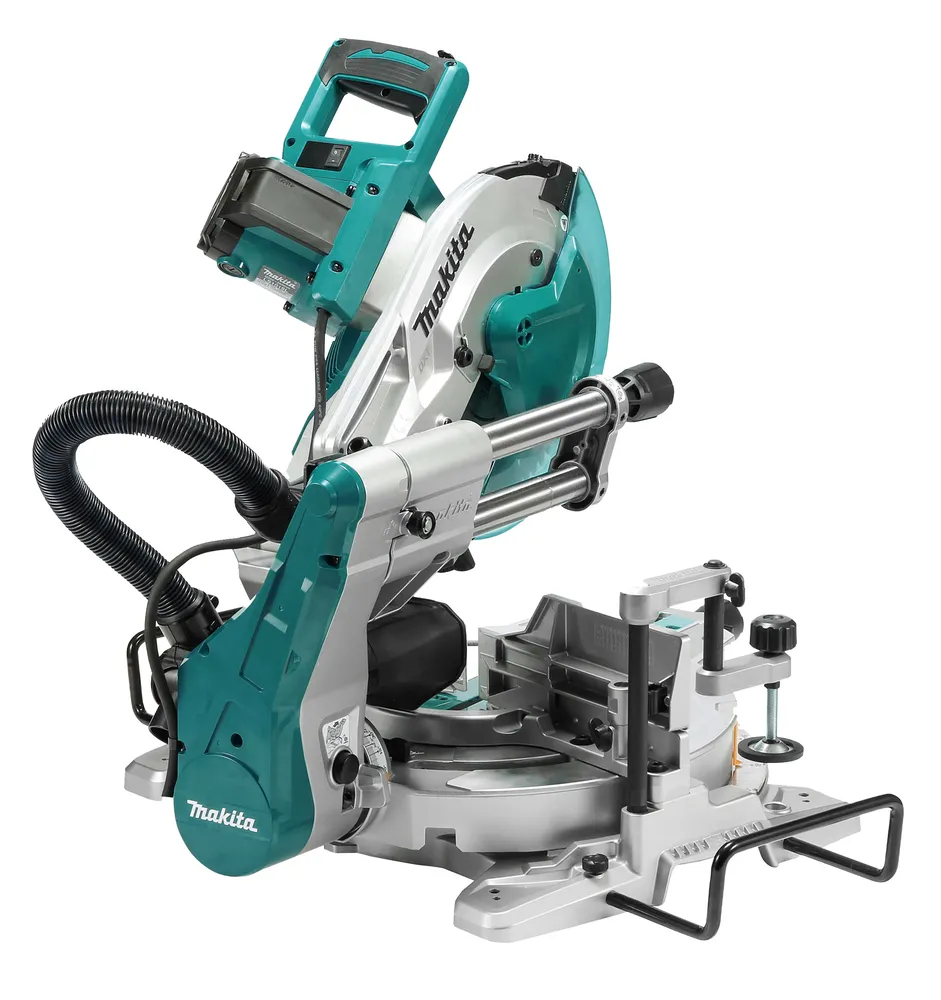 Pildil on näha Makita tükeldus- ja nurksaag LS1019L, millel on mitmeid metallist ja plastikust osi.