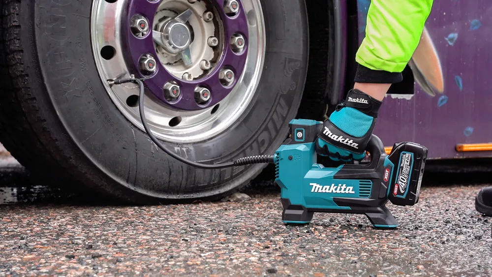 Makita akupump MP001GZ, ilma aku ja laadijata
