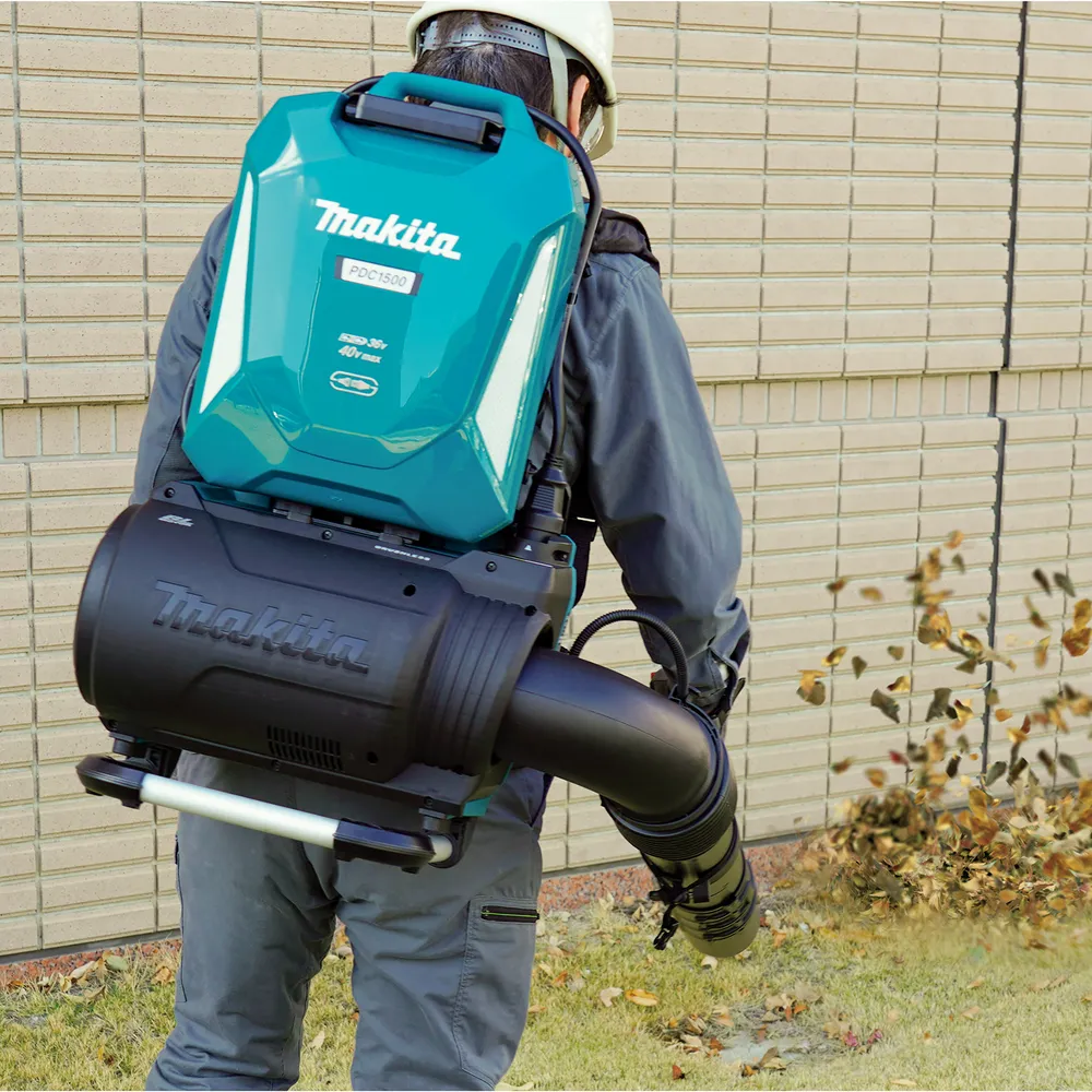 Makita portable battery backpack PDC1500A01 for LXT / XGT series batteries