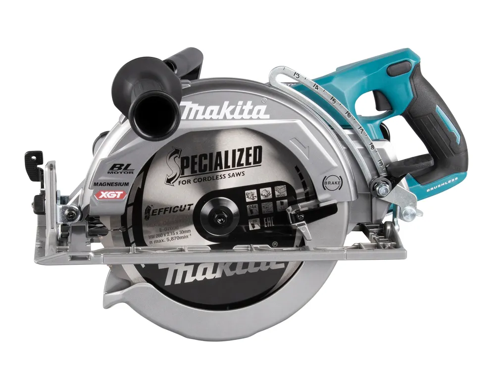 Pildil on Makita akuketassaag RS002GZ, millel on pöördumisvastane haardumine ja lõikekettas.