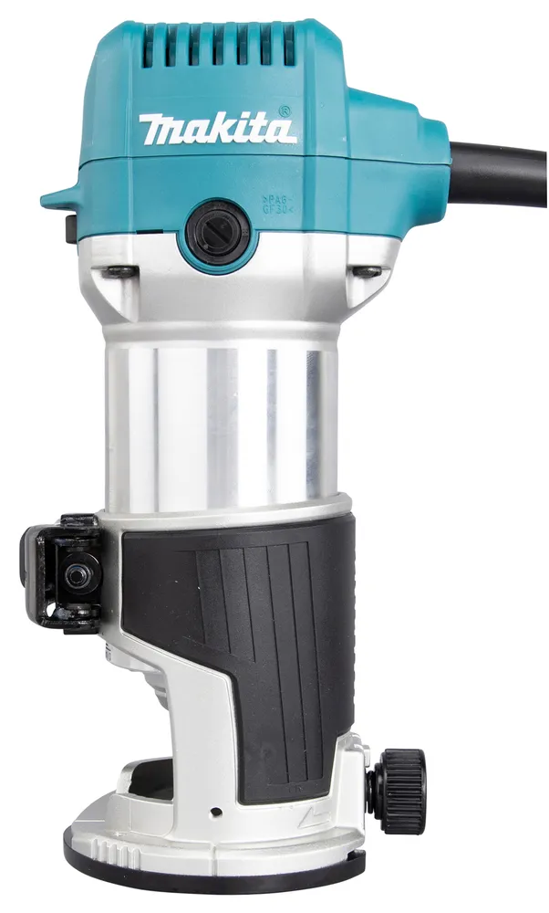 Pildil on Makita ülafrees/servafrees RT0702CX2J, millel on sinine korpus ja hõbedane silinder, samuti on näha musta tooni...