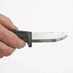 Pildil on näha MORAKNIV matkanuga Risberg HeavyDuty (C), mille teravik on käes hoitult valge tausta ees.