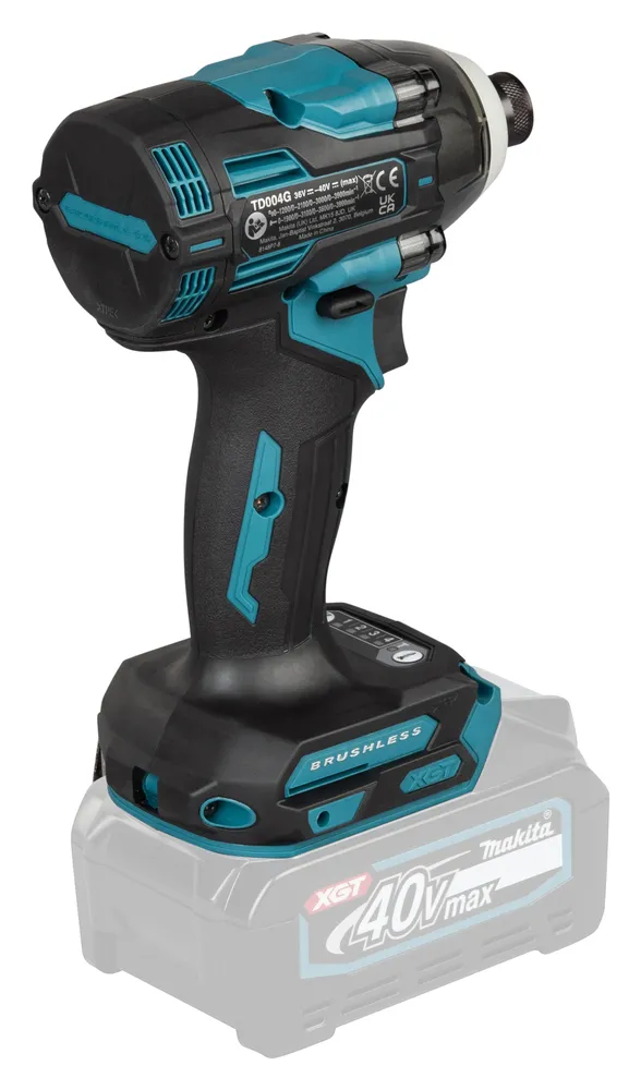 Pildil on Makita akulöökkruvikeeraja TD004GZ XGT, millel on musta ja türkiissinise värvi disain ning mis on kinnitatud...