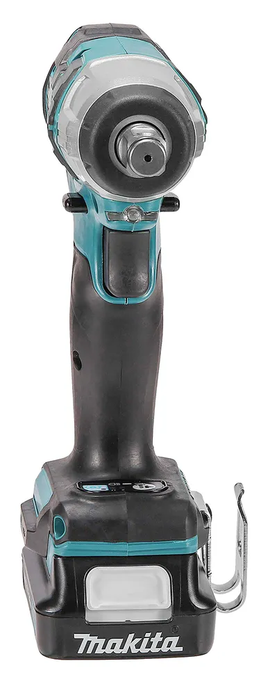 Pildil on Makita akulöökmutrikeeraja TW161DSAJ koos akuga.