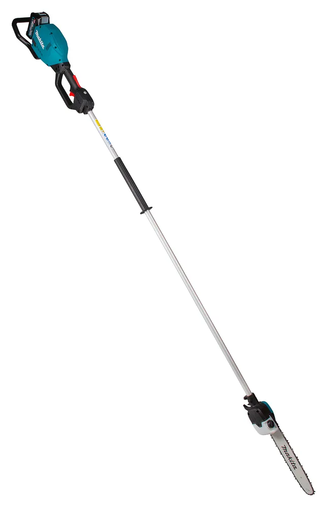 Pildil on valge taustaga Makita akutoitel teleskoop-oksasaag UA003GZ XGT, mis on pikendatud asendis ja millega saab...