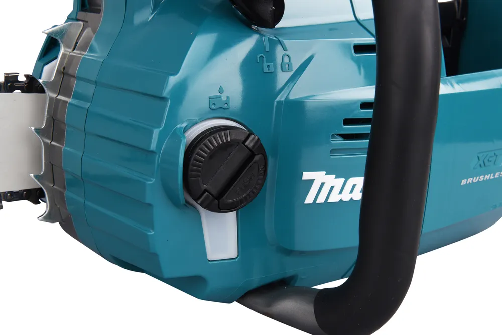 Makita аккумуляторная цепная пила UC011GT101, XGT
