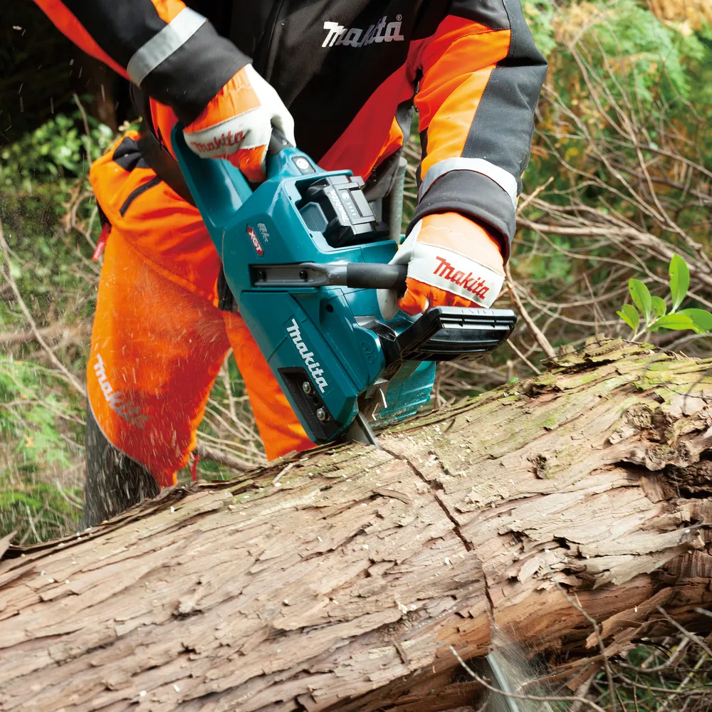 Makita аккумуляторная цепная пила UC011GT101, XGT