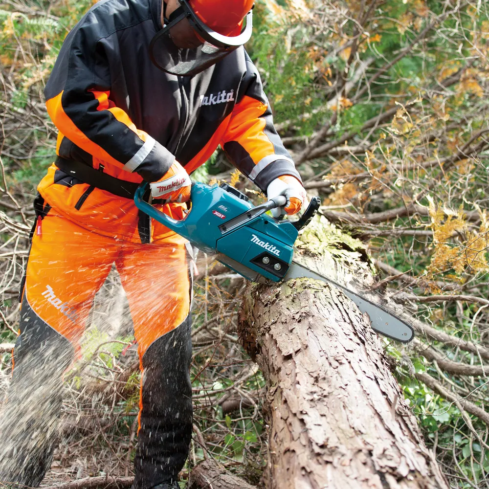 Makita аккумуляторная цепная пила UC015GT101, XGT