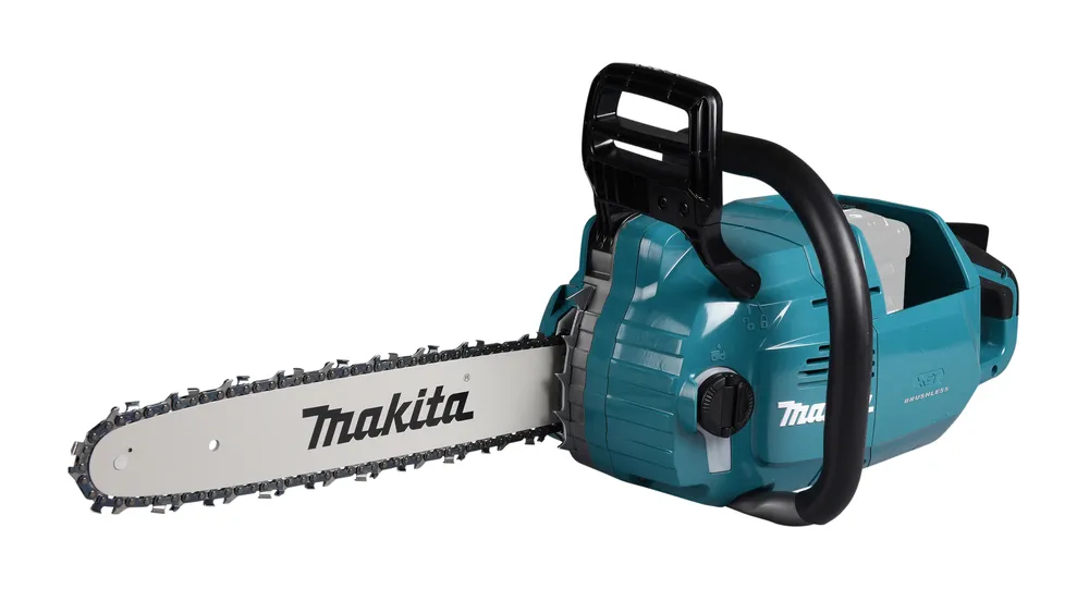 Pildil on näha Makita akukettsaag UC015GZ, millel on türkiissinine ja hall korpus ning must käepide.
