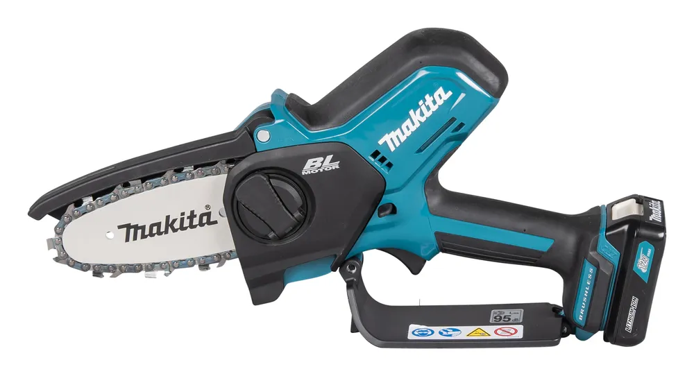 Pildil on kujutatud Makita UC100DWA akuoksasaag koos akuga.