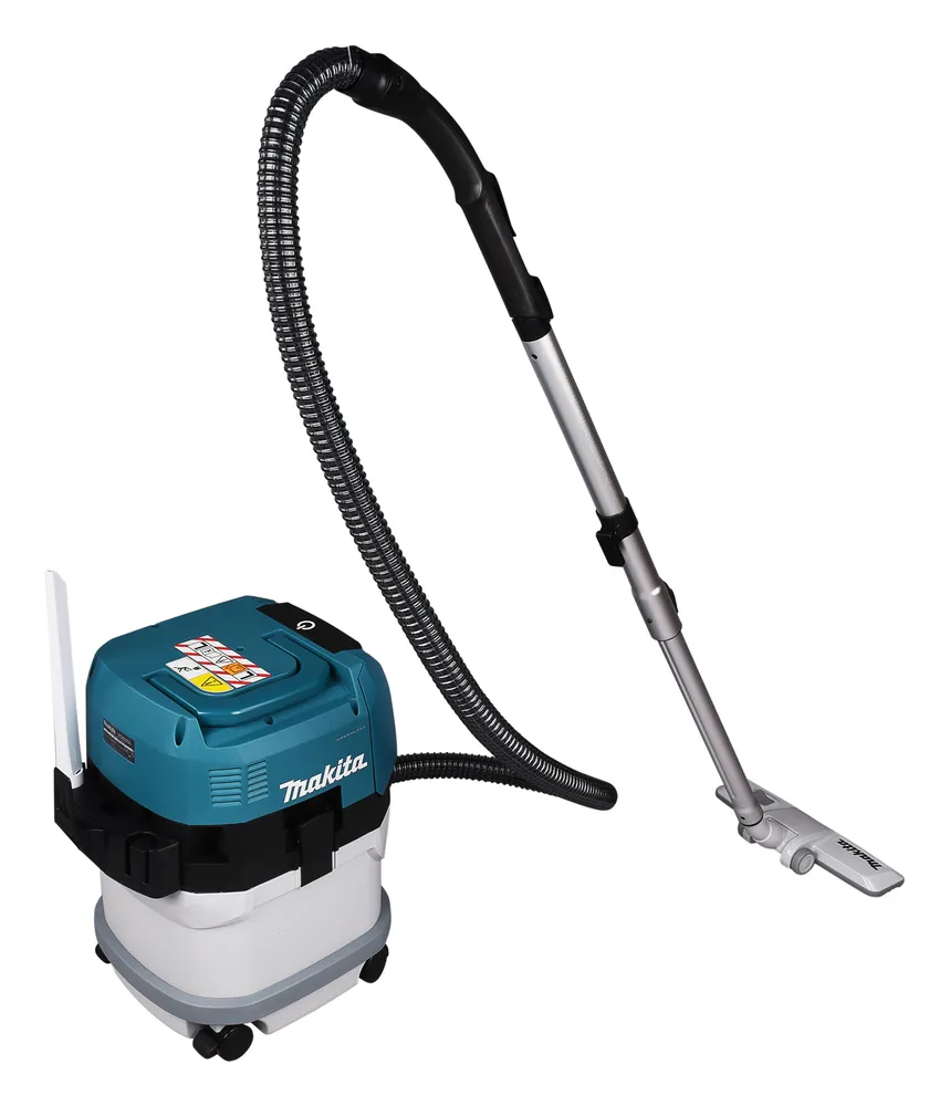 Pildil on Makita akuga vee- ja tolmuimeja VC003GLZ, mida on näha koos torude ja otsikuga.