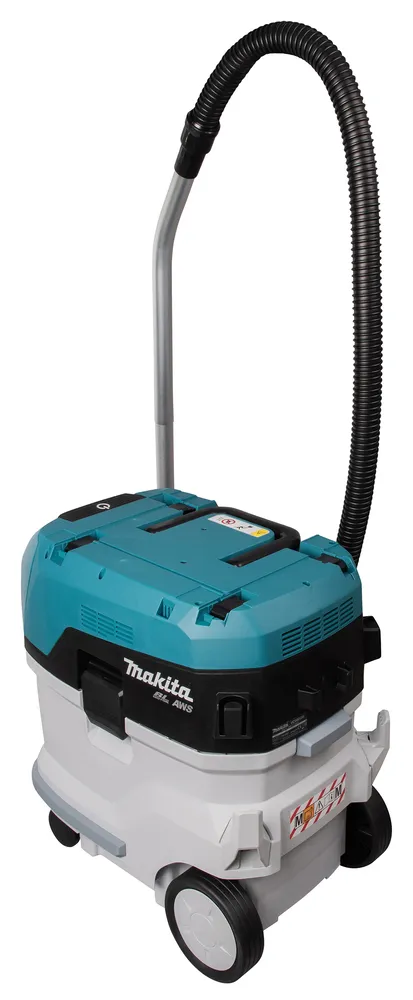 Pildil on kujutatud Makita akuga vee- ja tolmuimeja VC006GMZ01.