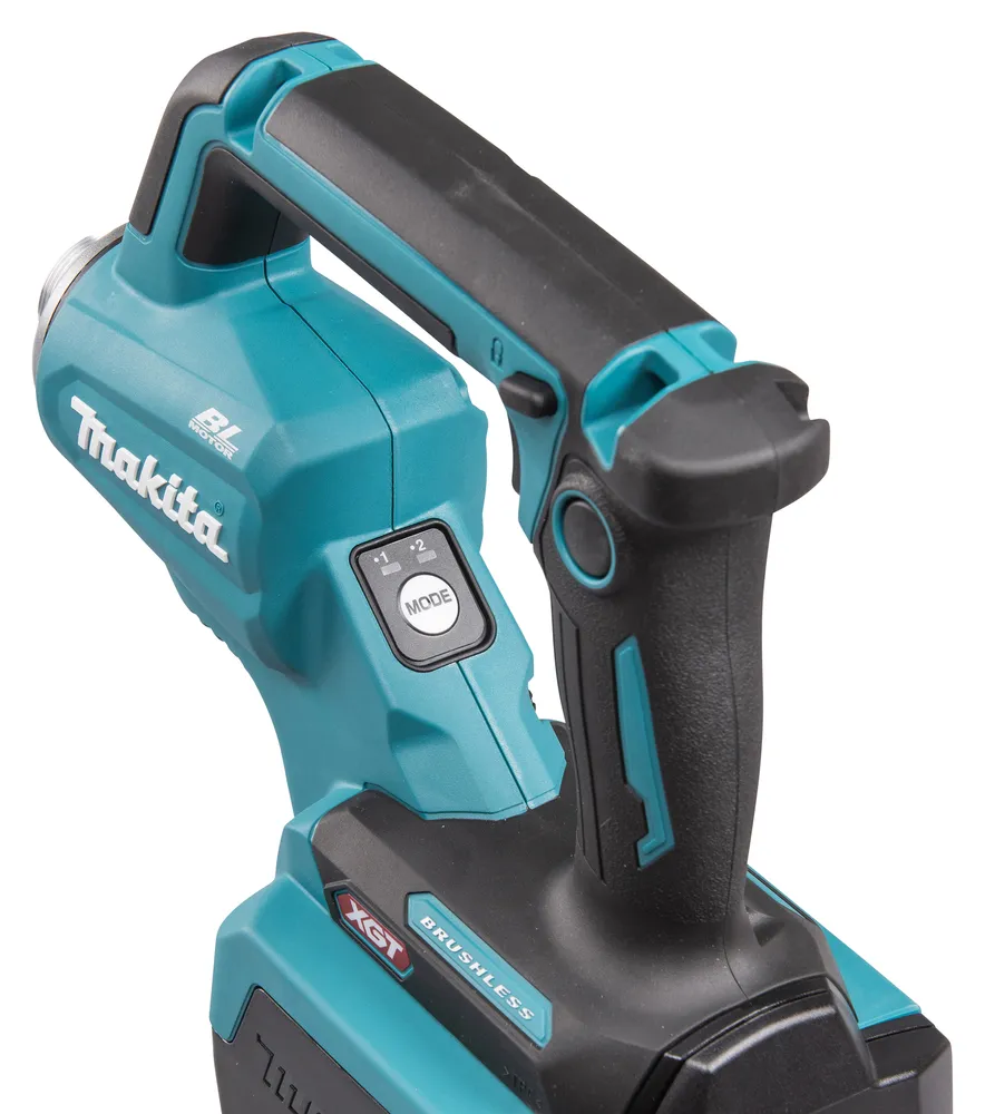 Makita cordless concrete vibrator VR001GZ, without battery and charger