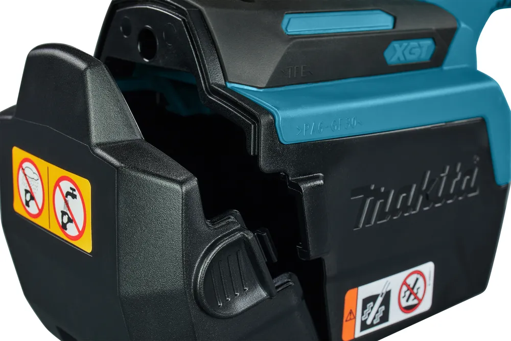 Makita cordless concrete vibrator VR003GZ, without battery and charger