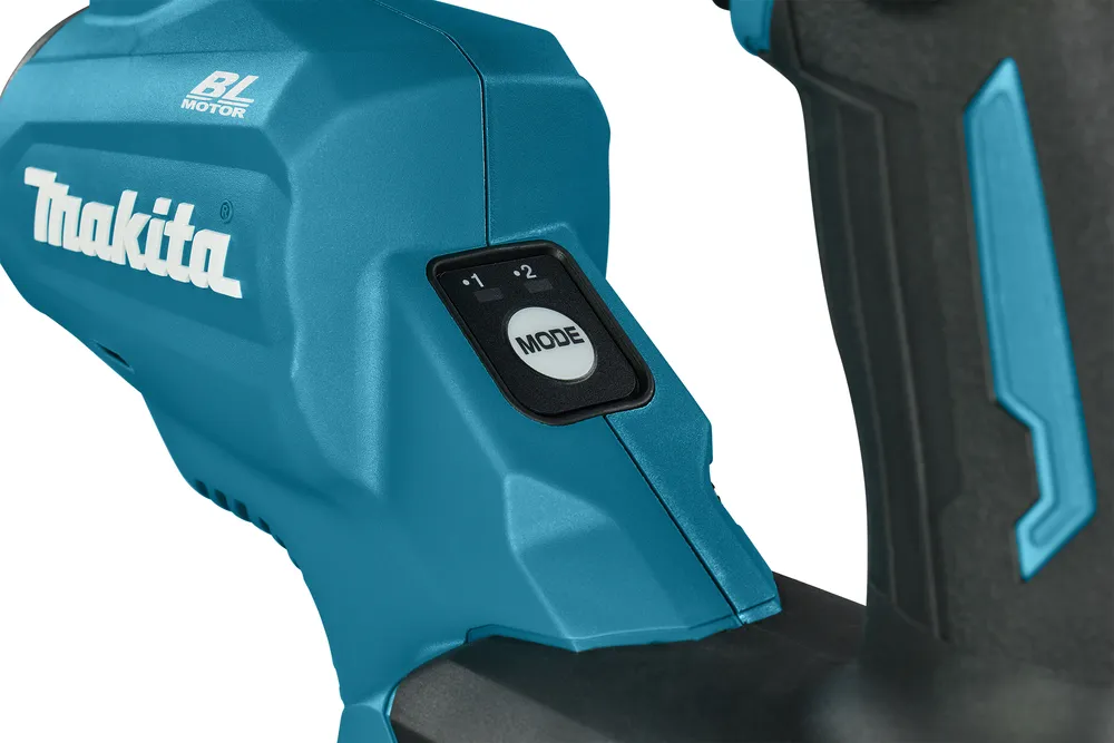 Makita cordless concrete vibrator VR003GZ, without battery and charger