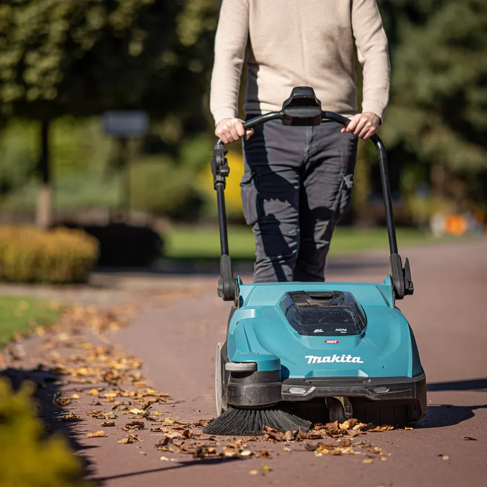 Makita cordless dry sweeping machine VS001GZ XGT, without battery and charger