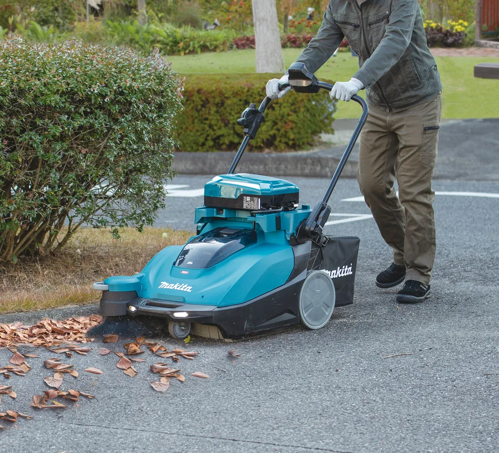 Makita cordless dry sweeping machine VS001GZ XGT, without battery and charger