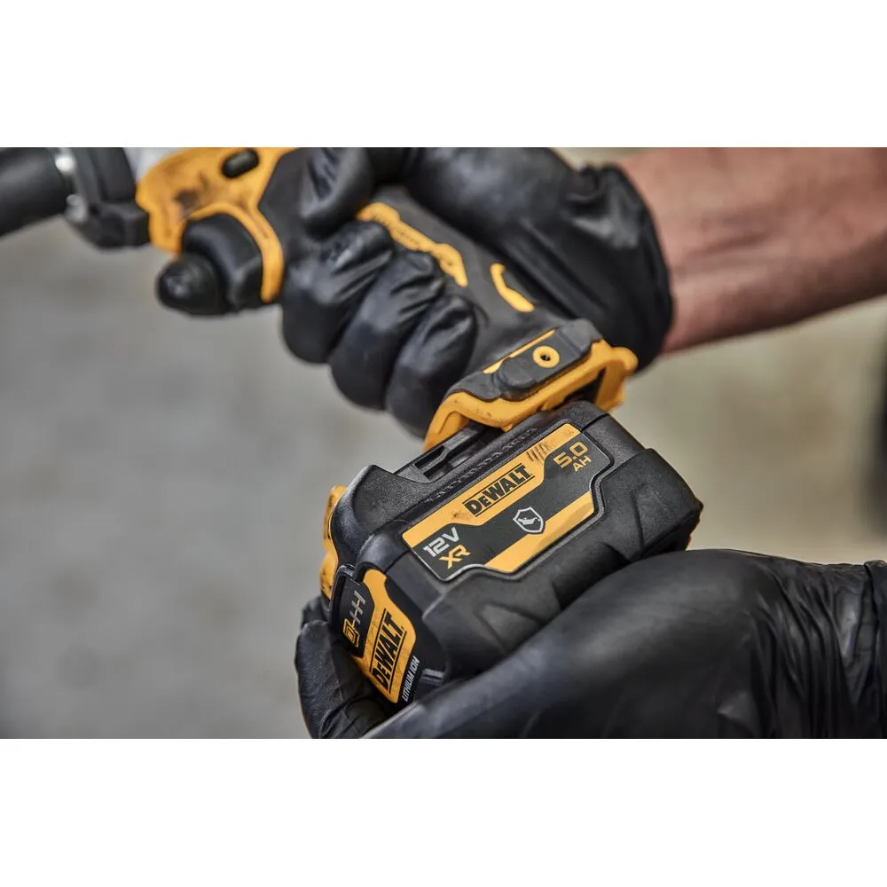 DeWalt battery 12V 5Ah, oil-resistant