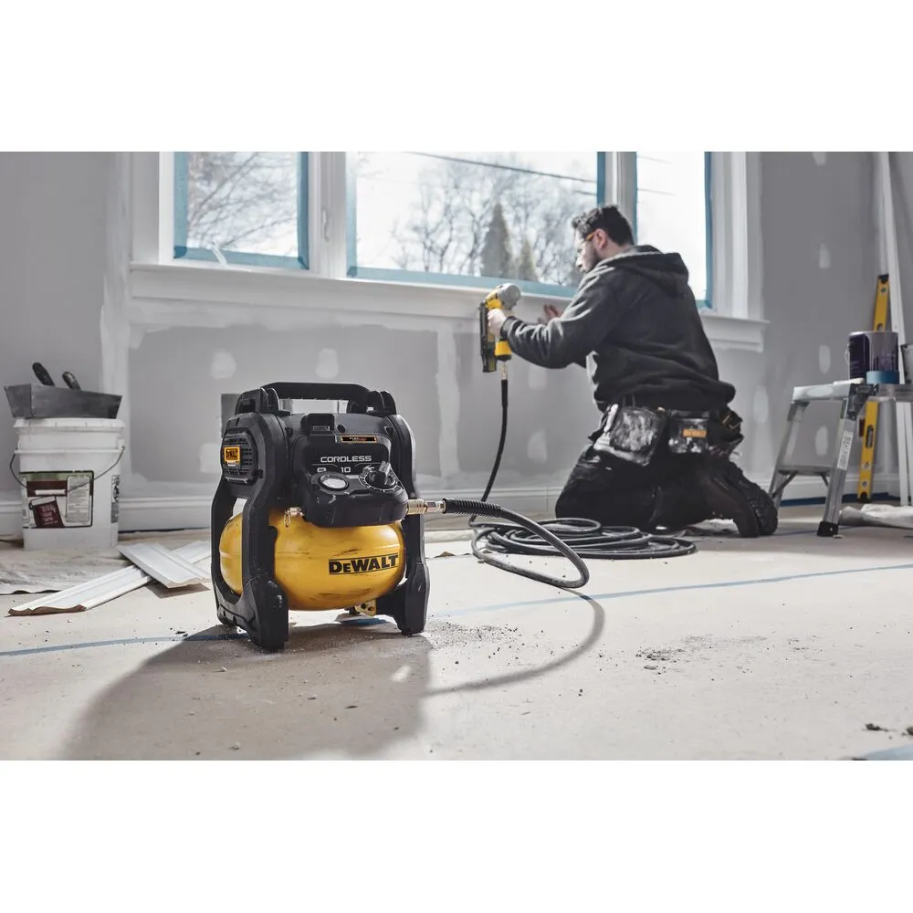 Dewalt 18V akumuliatorinis kompresorius 10L, be akumuliatoriaus ir įkroviklio