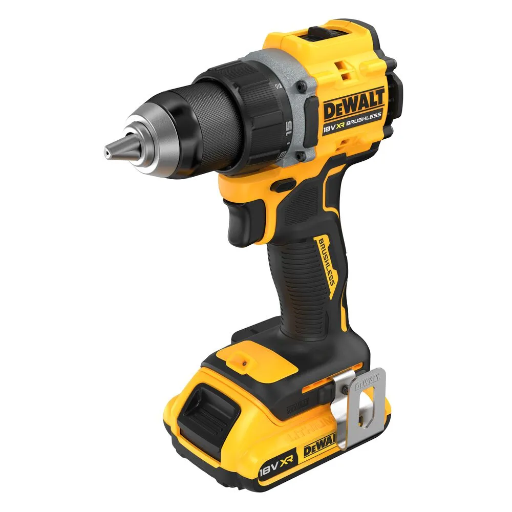 Pildil on näha DeWalt 18V XR harjadeta akutrell.