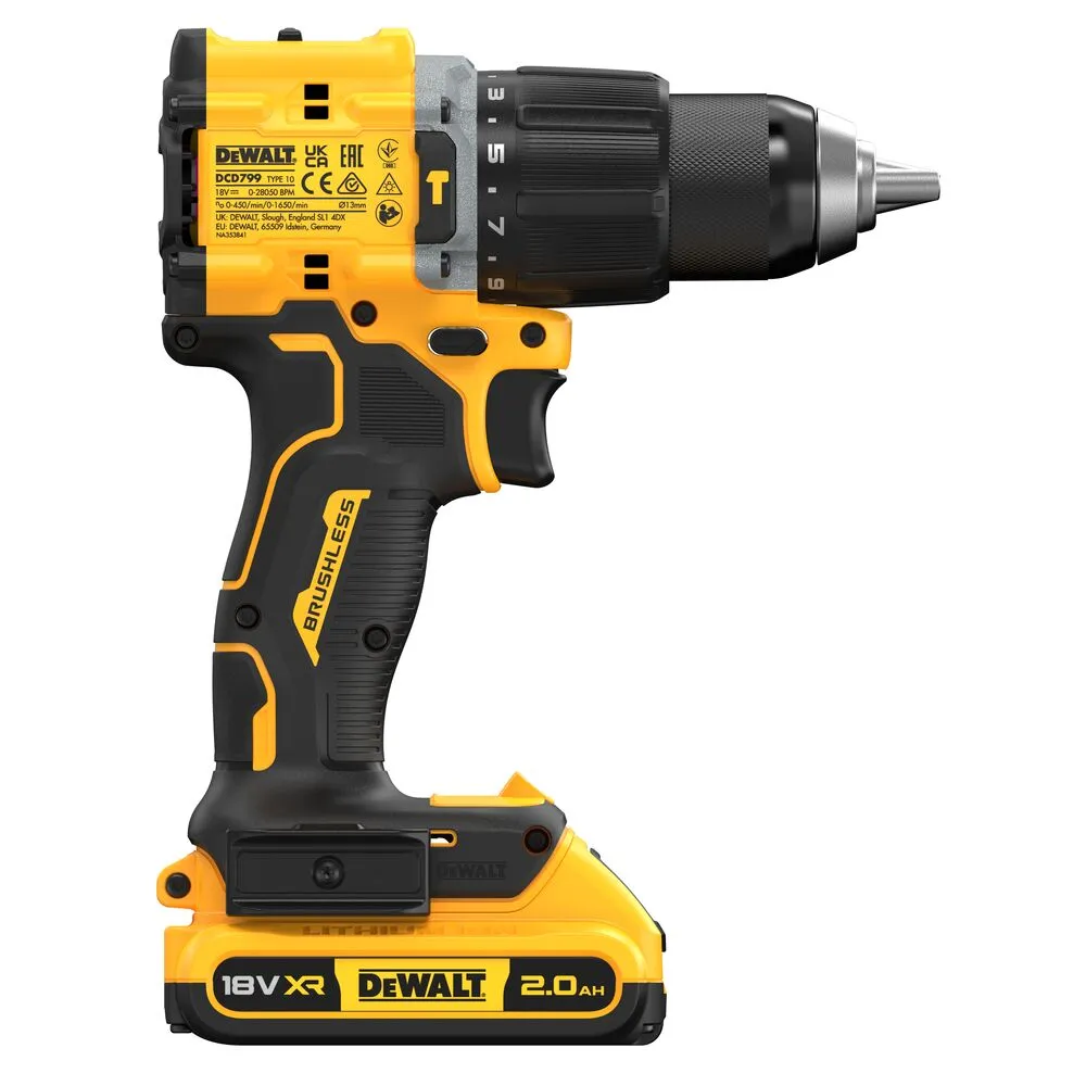 Pildil on näha kollane ja musta värvi DeWalt akulööktrell DCD799D2T koos akuga.