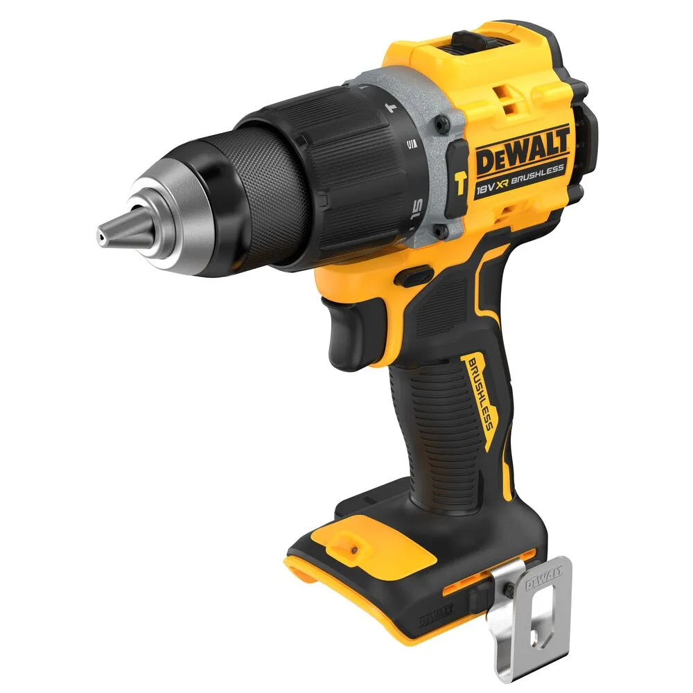 Pildil on kujutatud must-kollane Dewalt akulööktrell koos aku kinnituse ja muude detailidega.