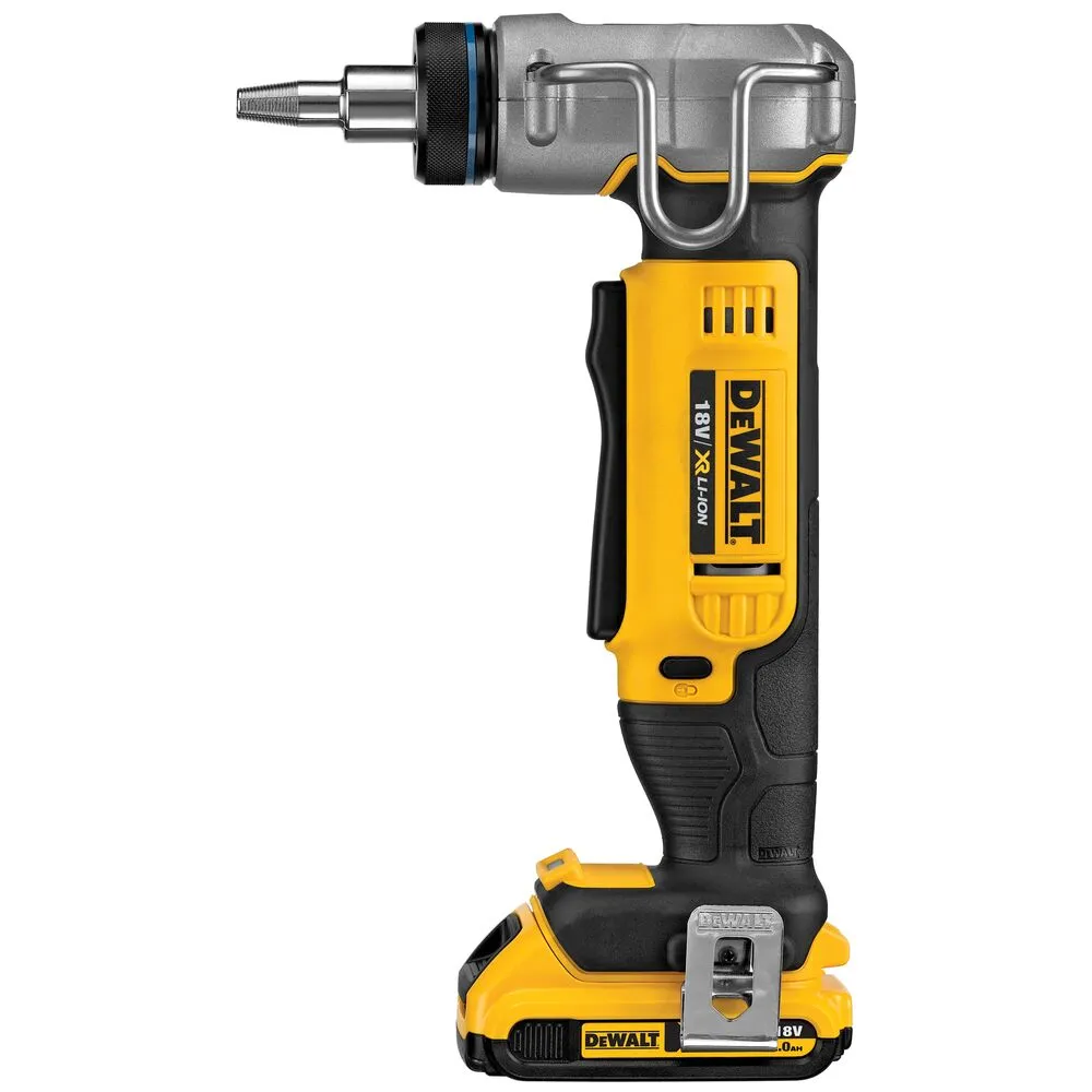 Pildil on näha Dewalt DCE400D2 akutoitel torulaiendaja komplekt, mis sisaldab tööriista, kahte akut, laadijat, kahte...