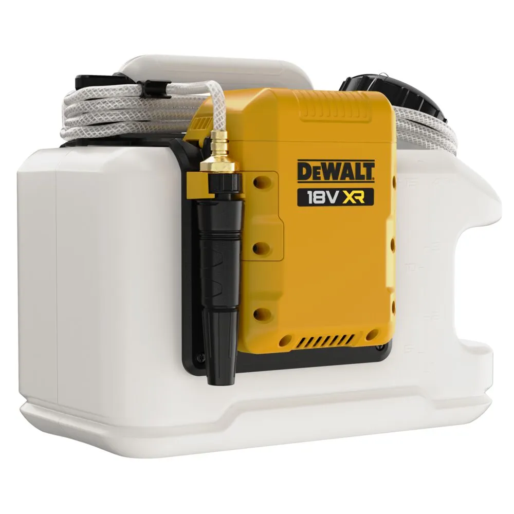 Pildil on kujutatud DeWalt akutoitel pumbaga veepaak DCE6820N, mida hoiustatakse puhtal ja valgel taustal.