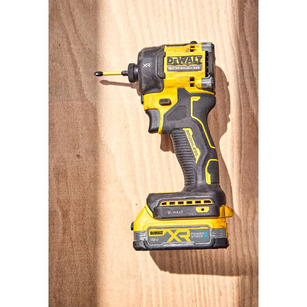 DeWalt гидравлический аккумуляторный ударный винтоверт DCF870N, без аккумулятора и зарядного устройства