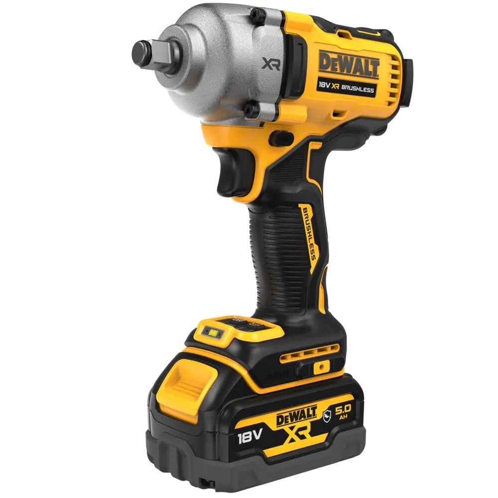 Pildil on näha Dewalt akulöökmutrikeeraja koos akuga.