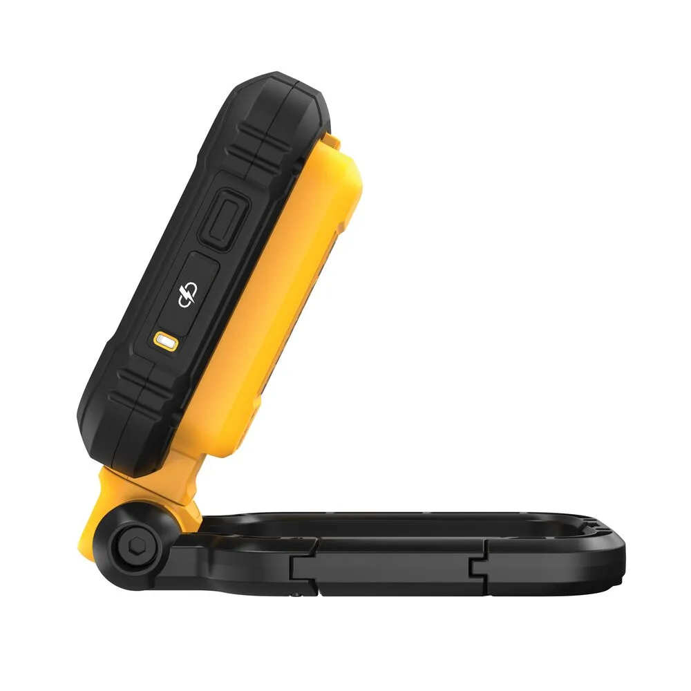 Pildil on näha kollane ja must DeWalt laetav USB-C LED töövalgusti, mis on avatud asendis.