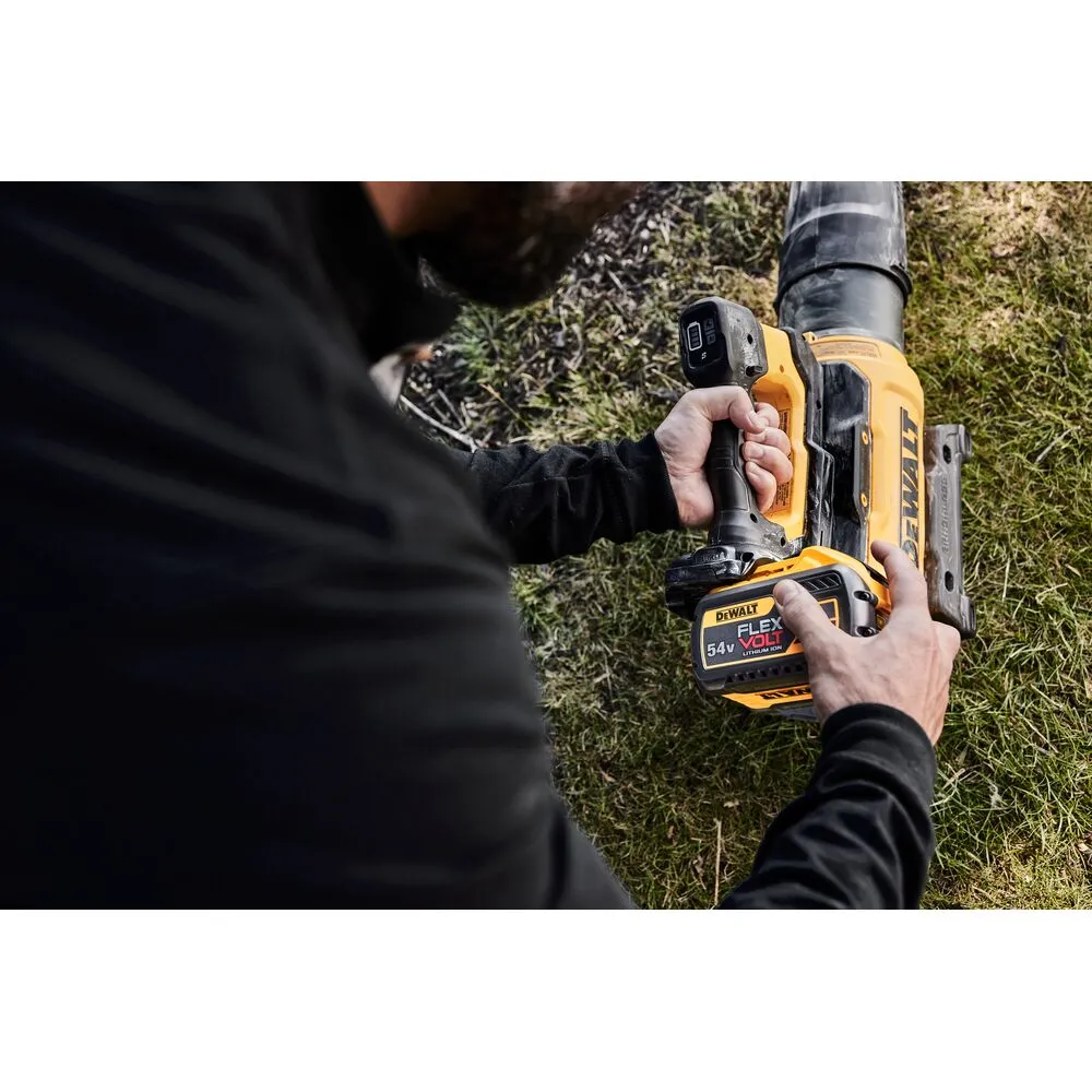 DeWalt cordless leaf blower DCMBL777N without battery and charger