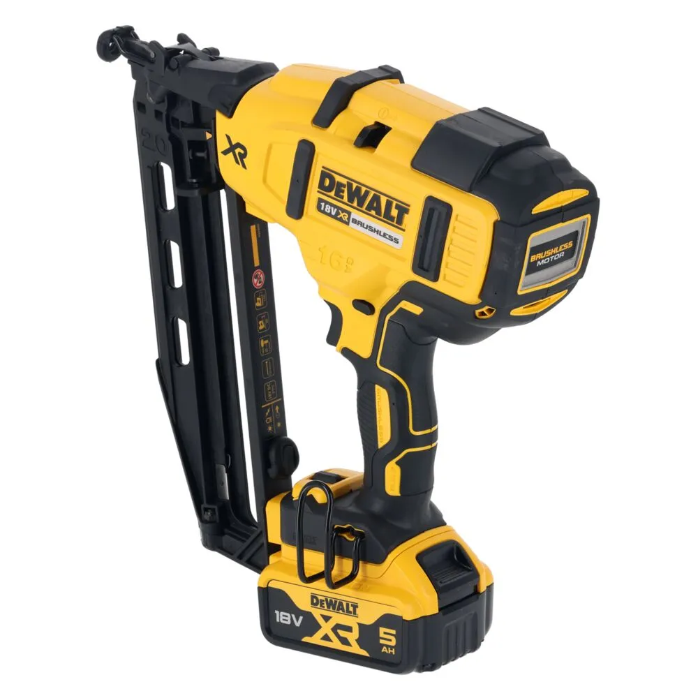 Аккумуляторный гвоздезабивной пистолет DeWalt DCN660P2