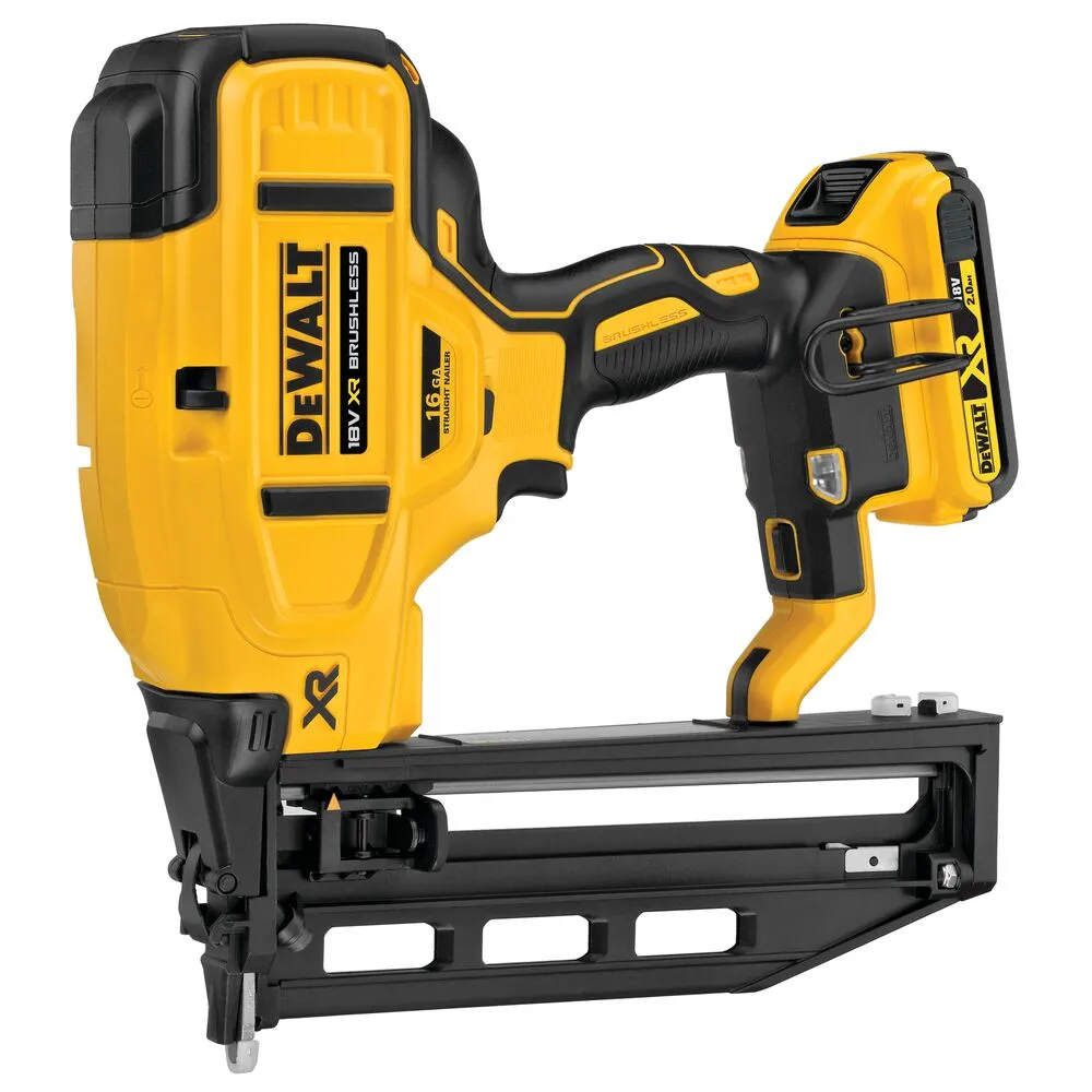 Pildil on näha kollane ja must Dewalt 16GA akutoitega naelapüstol koos akuga.