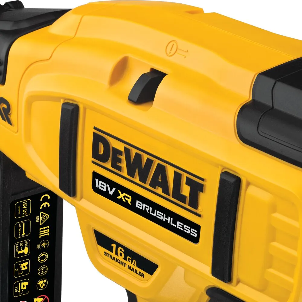 Pildil on Dewalt 16GA akutoitega naelapüstol, mis on erekollast värvi ja sellel on mustad elemendid.