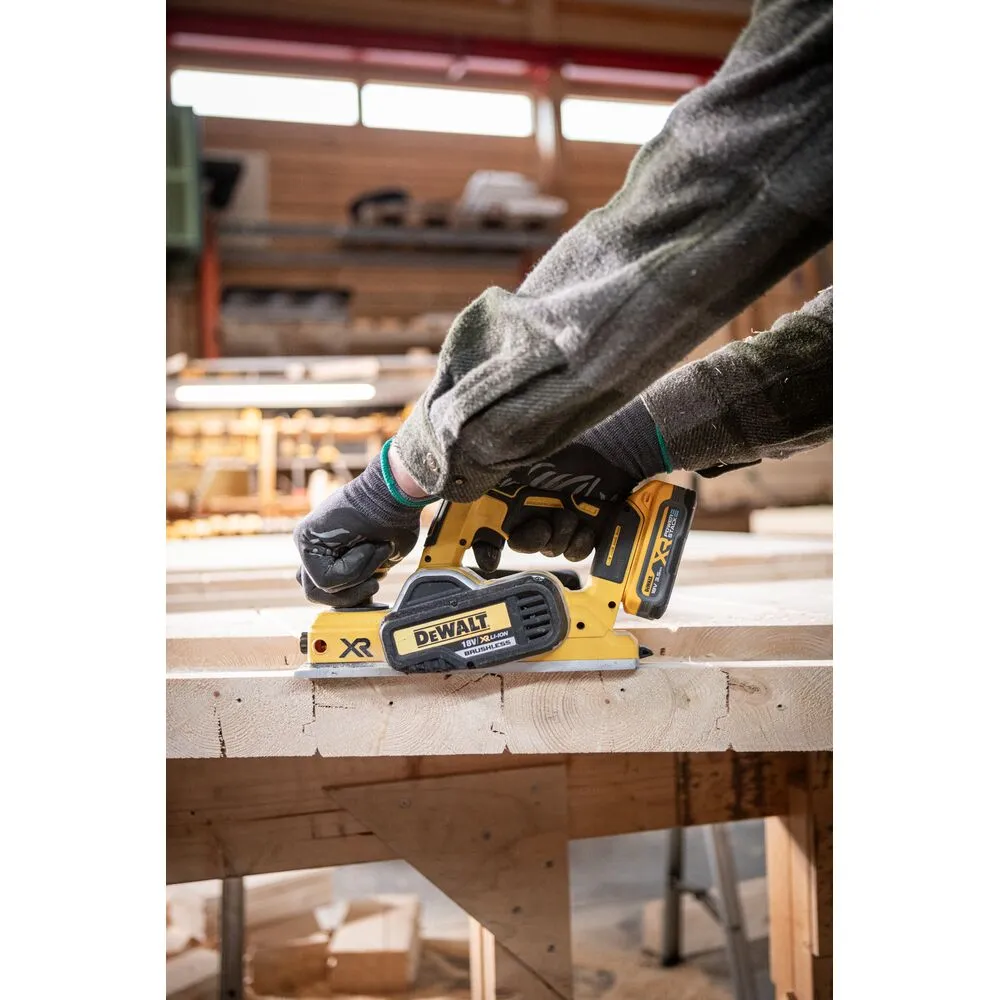 Cordless Planer DeWalt DCP580N - without battery and charger