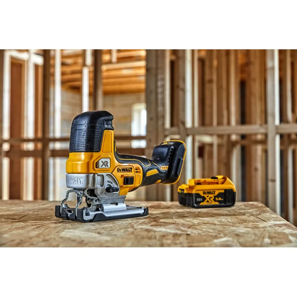 DeWalt аккумуляторная лобзик DCS335P2