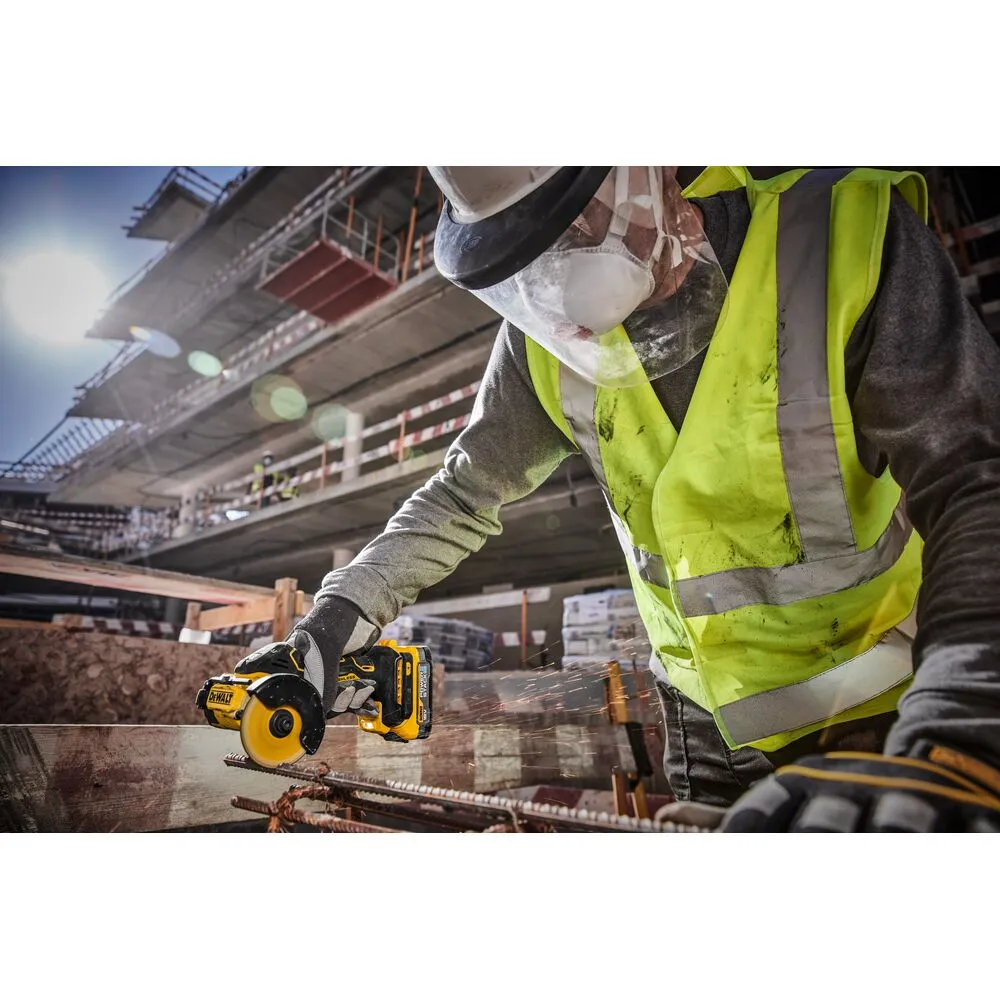 DeWalt аккумуляторный компактный резак DCS438E2T