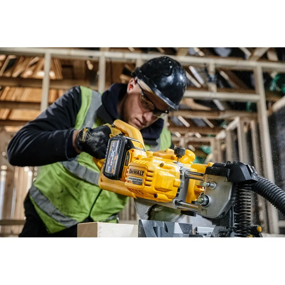 DeWalt akumuliatorinis skersavimo pjūklas FlexVolt DCS777T2