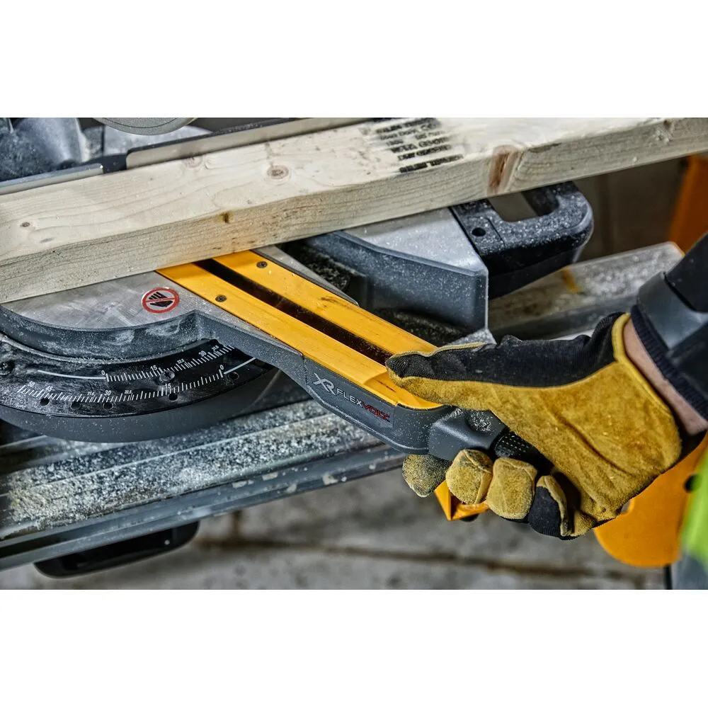 DeWalt akumuliatorinis skersavimo pjūklas FlexVolt DCS777T2