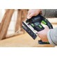 Pildil on näha Festool akutikksaag PSBC 500 EB-Basic, mille kasutaja valmistub tööriista kasutamiseks.