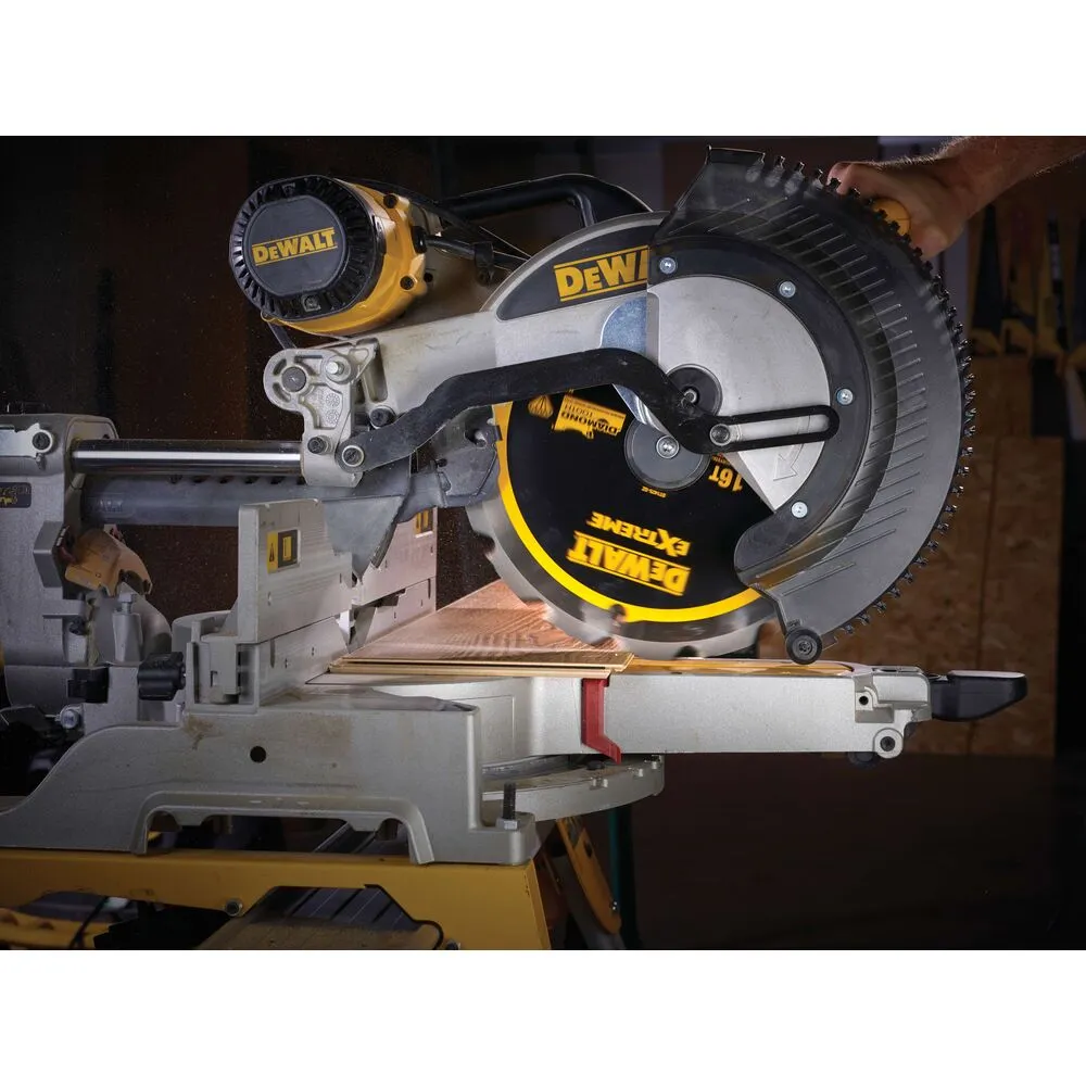 DeWalt diamond cutting disc 305 x 30 mm 16T